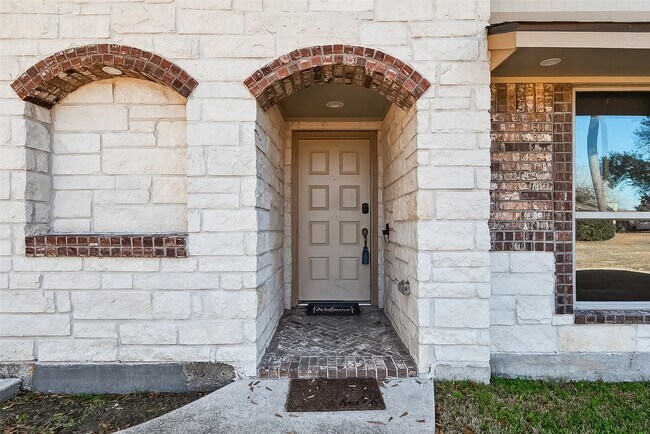 Foto del edificio - 17634 Huntersglen Cir