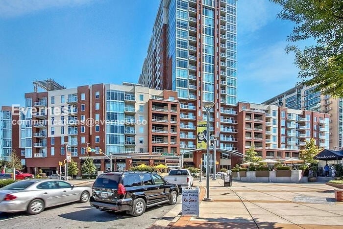 Foto principal - 600 12th Ave S