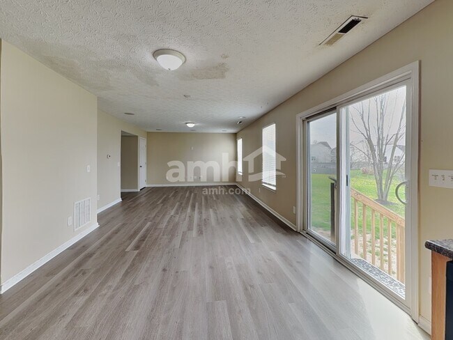 Foto del edificio - 1419 Galway Bnd N