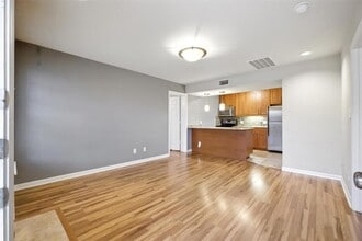 Building Photo - 7685 Northcross Dr