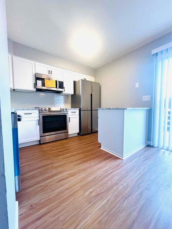 Building Photo - 1758 Willoway Cir S