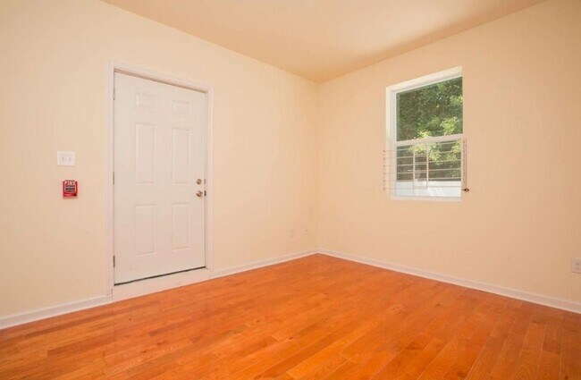 Foto del edificio - 2252 N 12th St