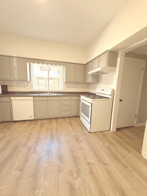 Foto del edificio - 450 S 4th St