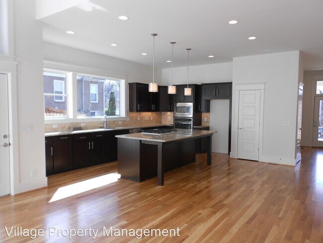 Building Photo - 4 br, 4 bath House - 1812 Primrose Avenue