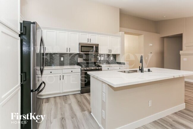 Foto del edificio - 6009 Winter Meadow St