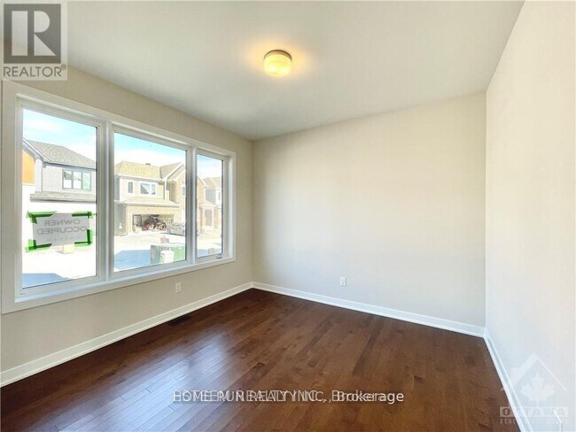 Building Photo - 764 Eminence St