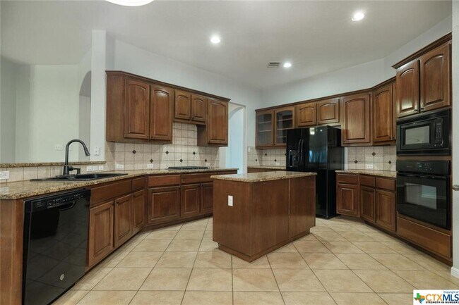 Building Photo - 3756 Cerulean Way