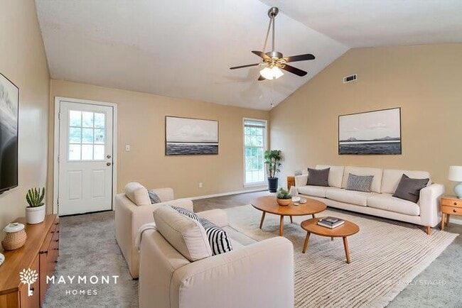Building Photo - 306 Gippy Dr