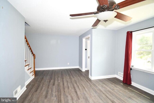 Foto del edificio - 1410 N Forest Park Ave