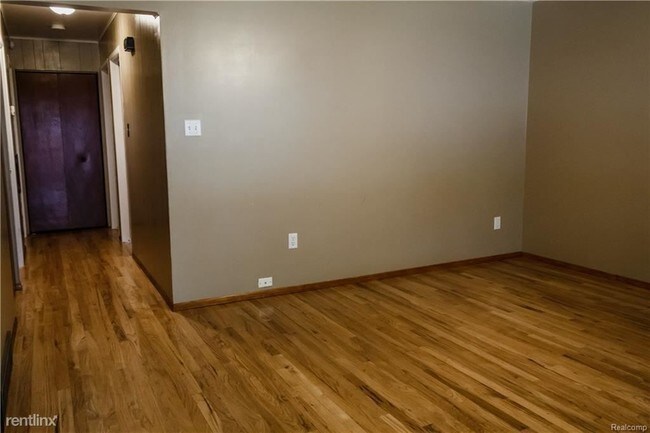 Foto del edificio - 6864 Fellrath St
