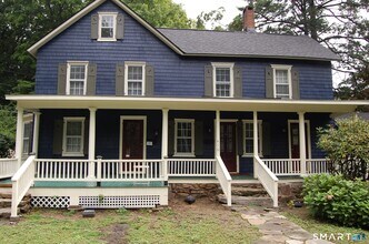 Building Photo - 410 Wilton Rd W