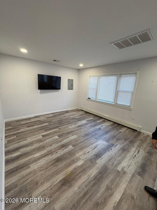 Foto del edificio - 217 Blaine Ave