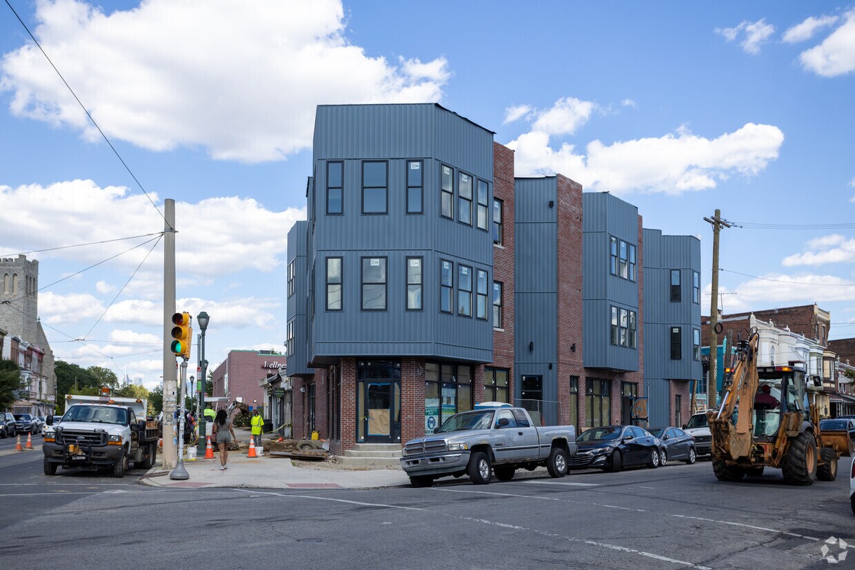 Foto de la construcción - 6/23/21 - 5050 Baltimore Ave