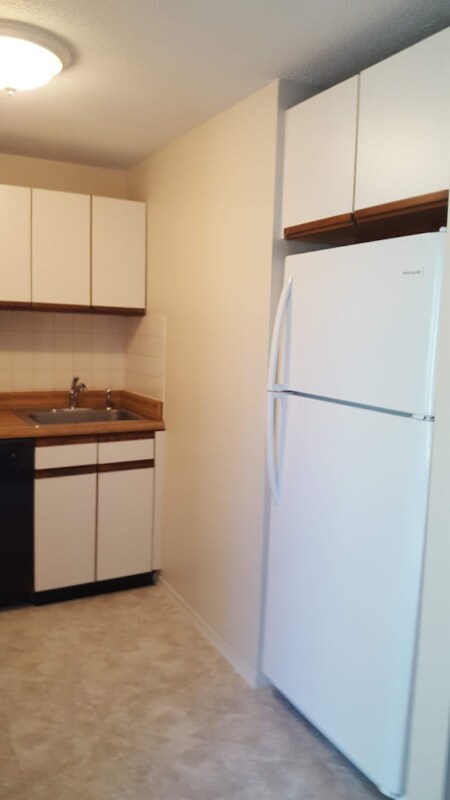 Foto del edificio - 129 Burgundy Hill Ln