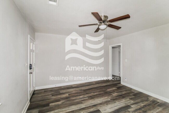 Foto del edificio - 2902 Pecan St