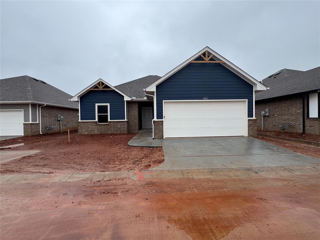 Foto principal - 6804 Labelle Dr