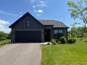 Building Photo - 5385 Robinwood Ct
