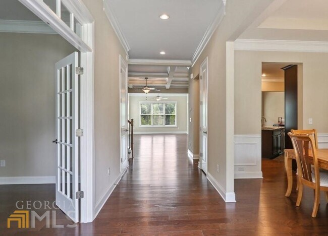Building Photo - 5327 Whitney Landing