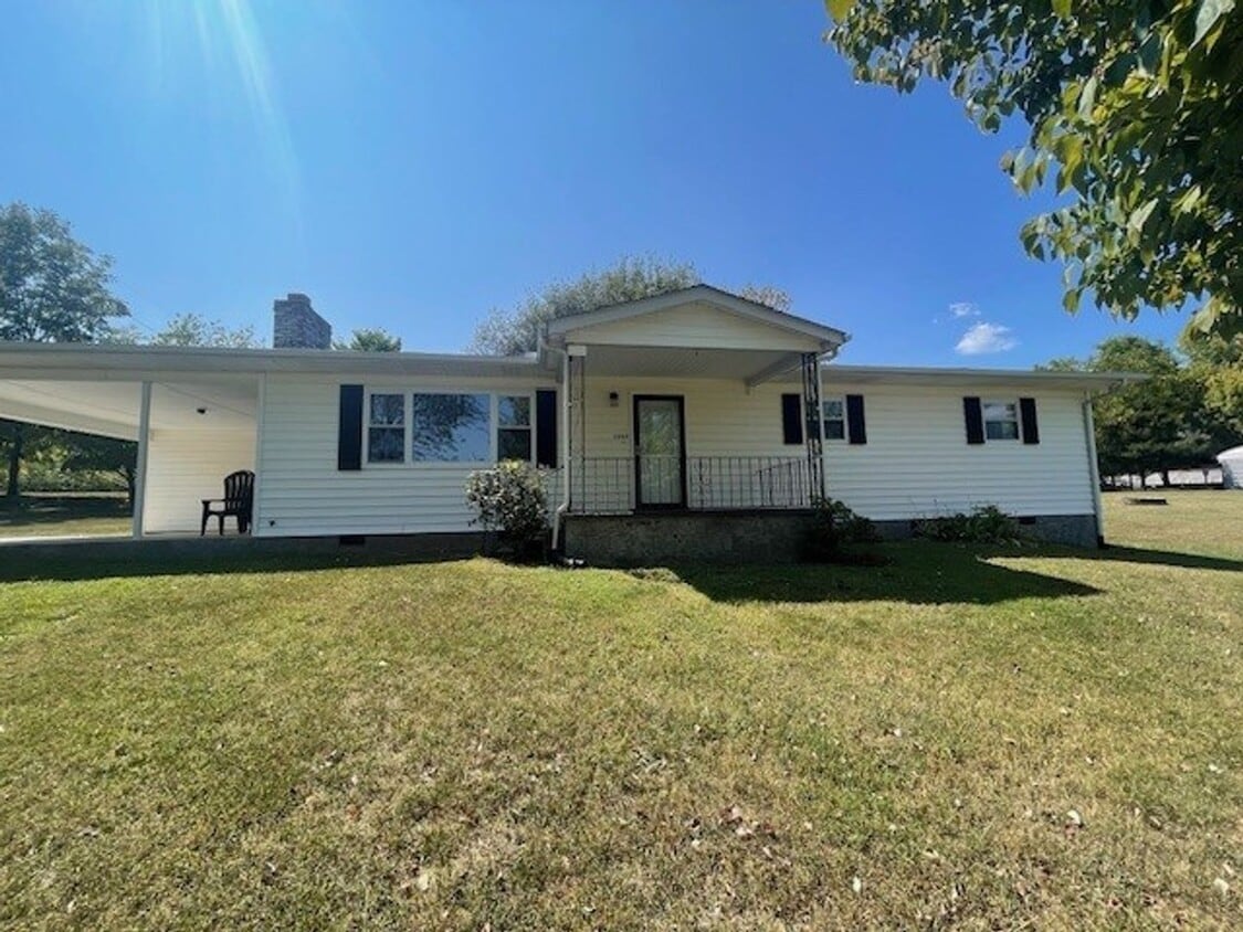 LOCATED IN GIBBS...FANTASTIC UPDATED, 1-LE... - LOCATED IN GIBBS...FANTASTIC UPDATED, 1-LE...