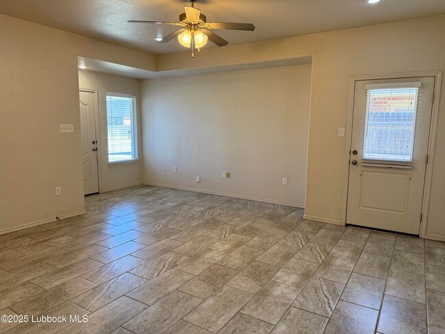 Building Photo - 6711 Pontiac Ave