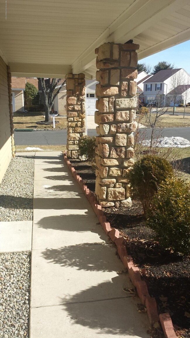 Foto del edificio - 434A Andover Dr