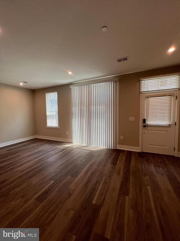 Building Photo - 2106 Donatello Dr
