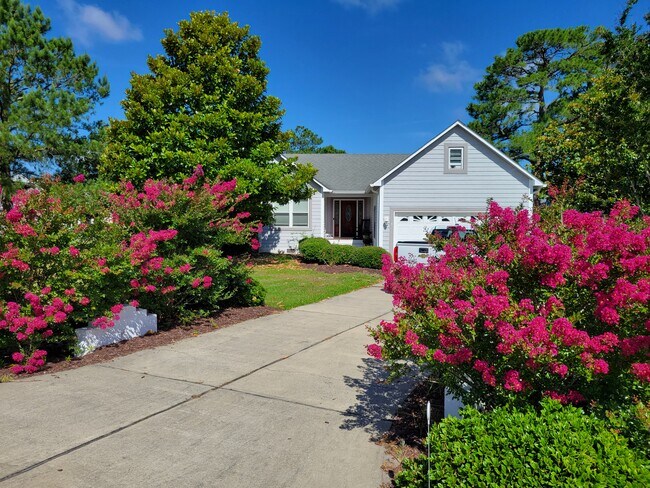 Foto del edificio - 6126 Castleton Ct