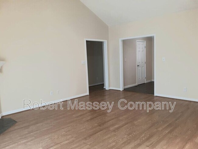 Building Photo - 9818 Calamar Ct