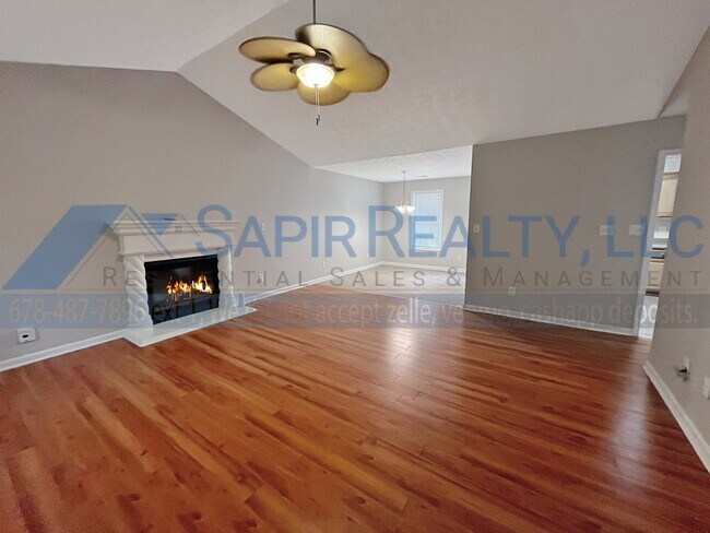 Foto del edificio - 712 Habersham Ct