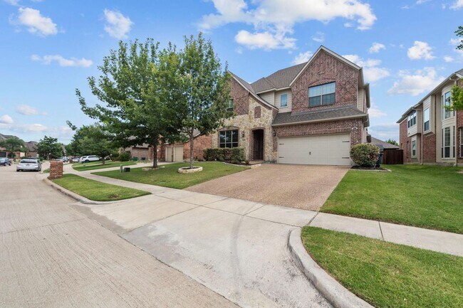 Foto del edificio - 5613 Fox Chase Ln