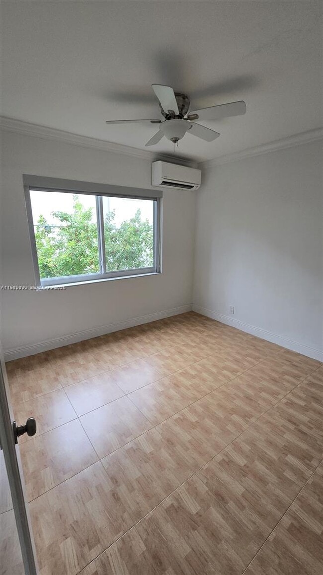 Foto del edificio - 10070 E Bay Harbor Dr