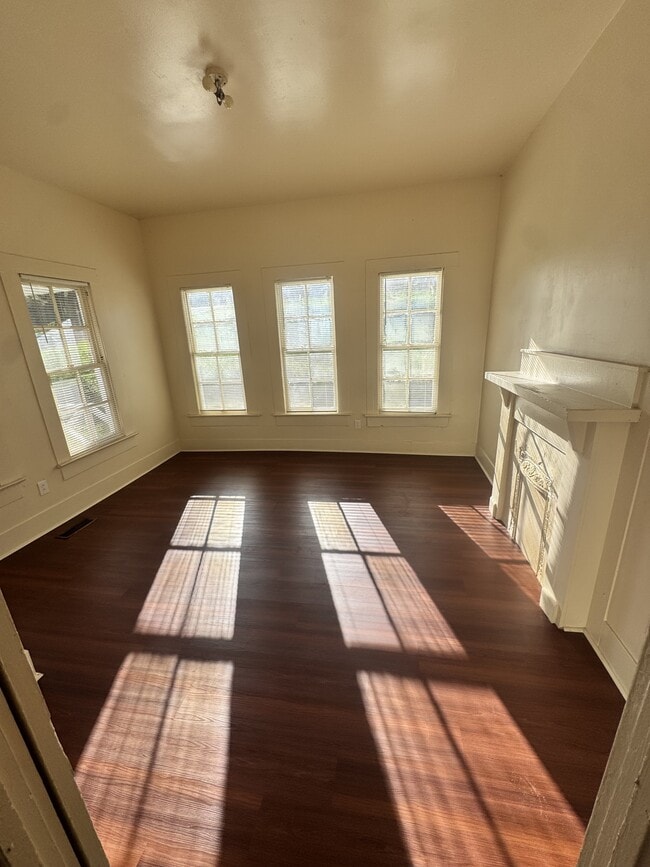 Foto del edificio - 4208 47th Ave N