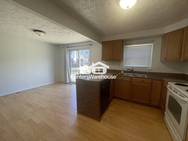 Foto del edificio - 919 Richwood Ct