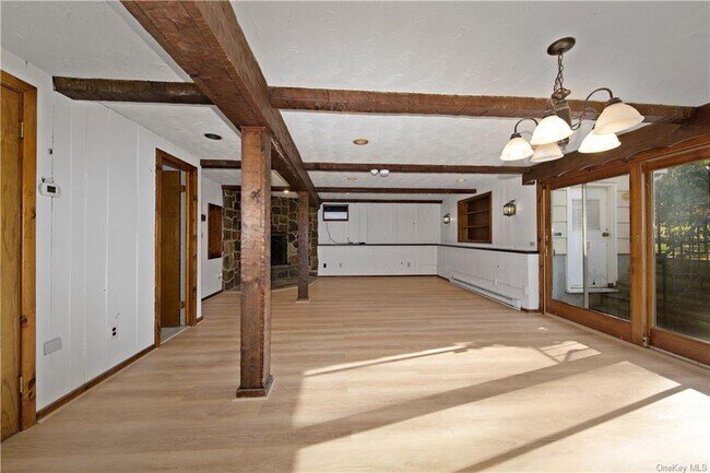 Building Photo - 36 Hilltop Dr