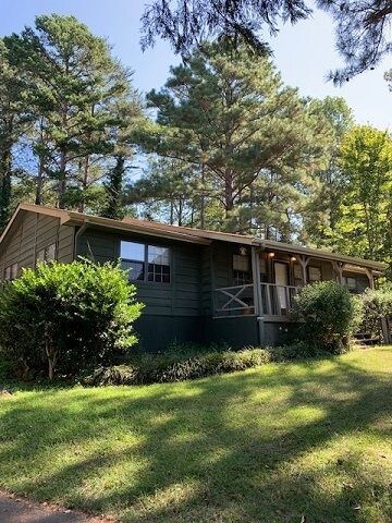 Foto del edificio - 7575 Fields Drive - Available NOW