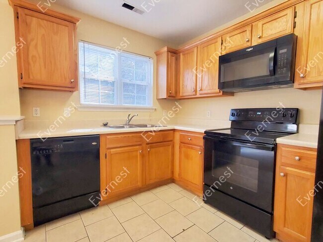 Foto del edificio - 7136 Arbor Leaf Ln