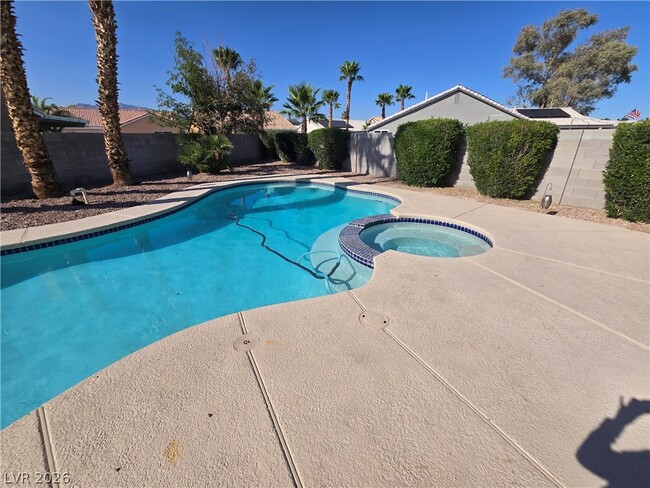 Building Photo - 5120 Wedmore Ct