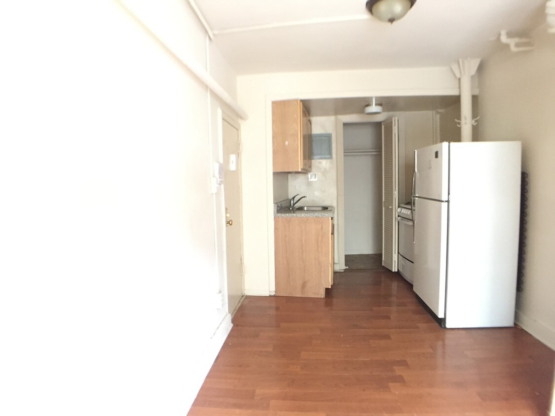 189 E Mosholu Pkwy N The Bronx Ny 10467 Apartments The Bronx Ny Apartments Com