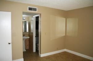 Foto del edificio - 642 NW 13th St