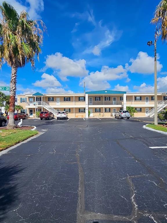 Building Photo - 6340 Providence Cir