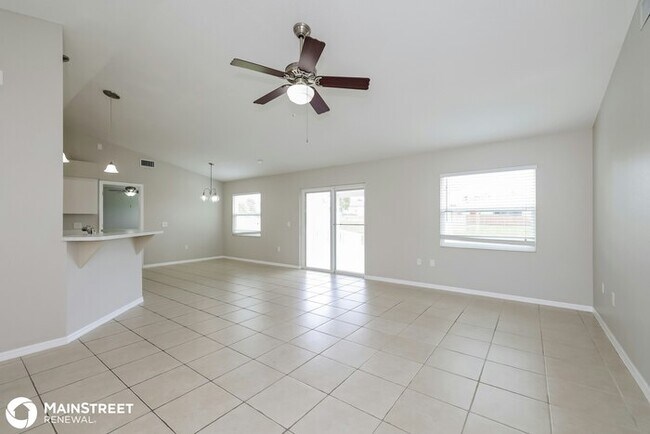 Building Photo - 102 ASHLEY LOOP, DAVENPORT, FL 33837