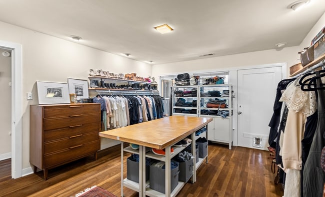 Foto del edificio - Gorgeous Tarrytown Home for Rent
