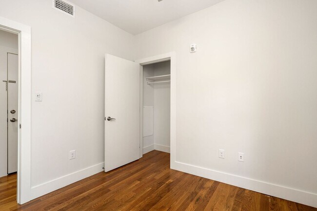 Foto del edificio - 205 Witherspoon St