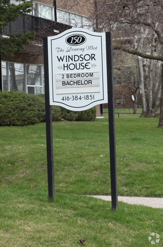 Windsor House Apartments 150 The Donway Toronto, ON