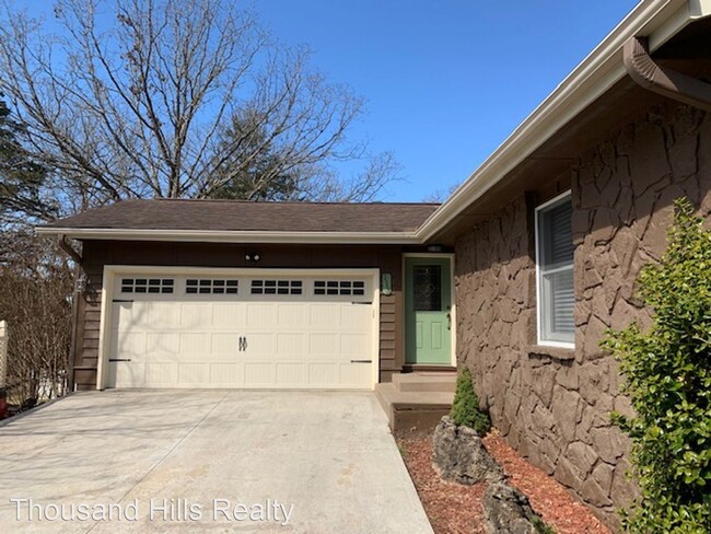 Building Photo - 3 br, 2 bath House - 113 Deano Rd