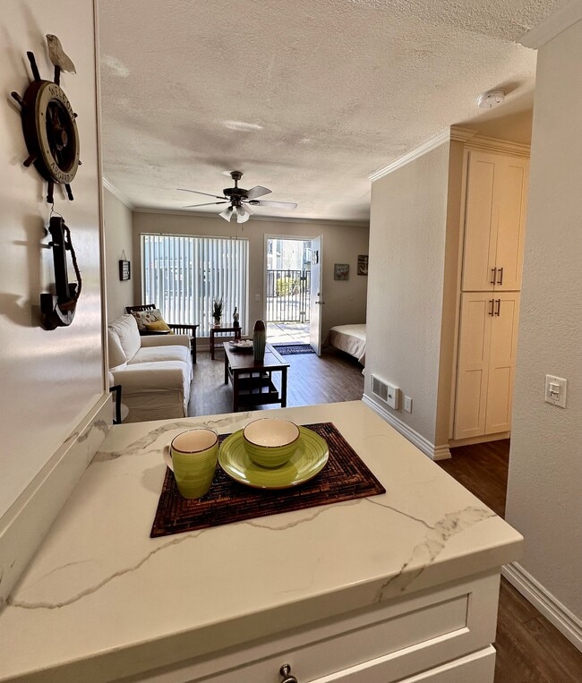 Studio Model - Beach House Apartments