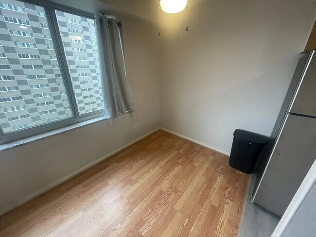 Foto del edificio - 12520 Edgewater Dr