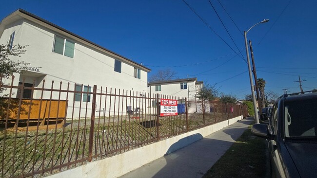 Photo - 33(1635) Apartment