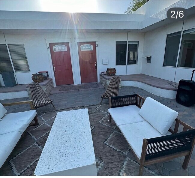 Foto del edificio - 505 W Sepulveda Rd