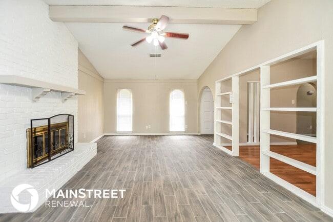 Building Photo - 1021 Misty Way